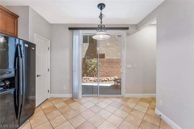 8456 TRUDEAU Avenue, Las Vegas, NV 89143
