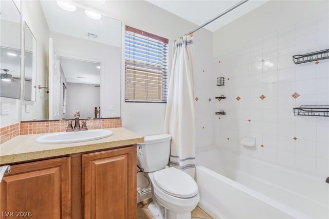 8456 TRUDEAU Avenue, Las Vegas, NV 89143