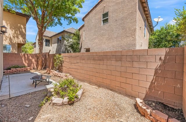 8456 TRUDEAU Avenue, Las Vegas, NV 89143
