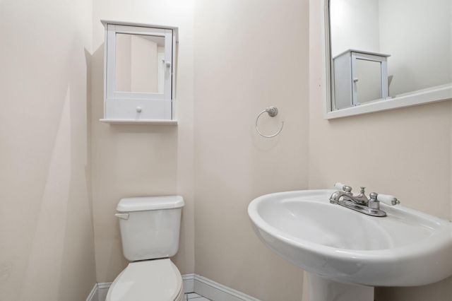 17 BERRIEN AVE, Princeton Junction, NJ 08550