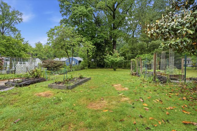 17 BERRIEN AVE, Princeton Junction, NJ 08550