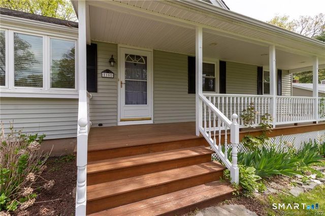 10 Tanglewood Road, Farmington, CT 06032