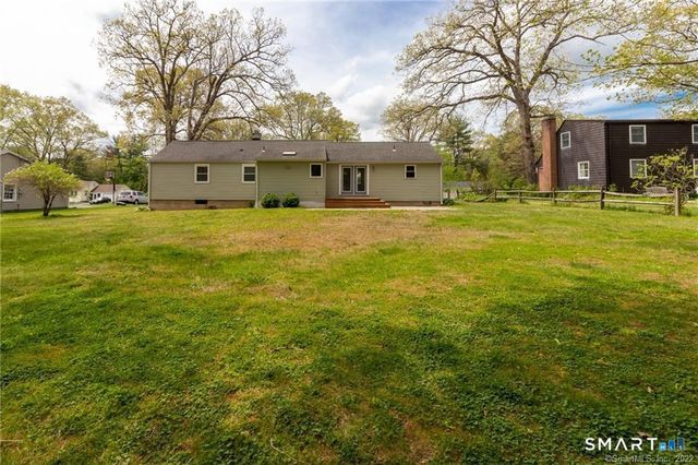 10 Tanglewood Road, Farmington, CT 06032