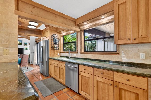 105 SANDPIPER Circle W, Jupiter, FL 33477