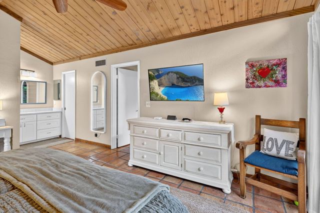 105 SANDPIPER Circle W, Jupiter, FL 33477