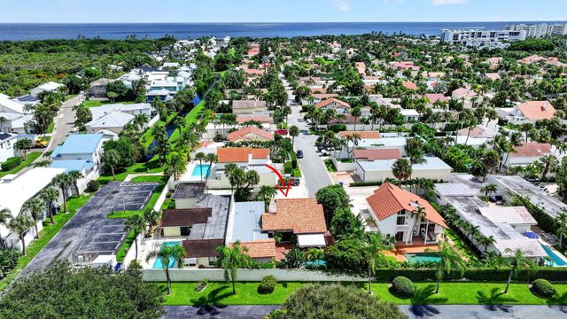 105 SANDPIPER Circle W, Jupiter, FL 33477