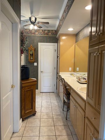 7512 False River Rd, Oscar, LA 70762