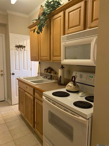 7512 False River Rd, Oscar, LA 70762
