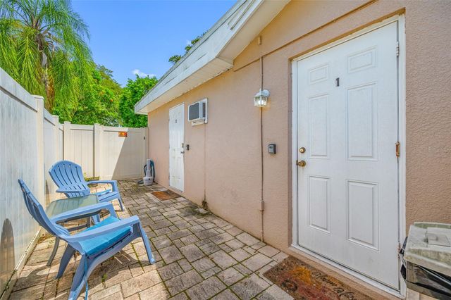 8339 DRYCREEK DRIVE, Tampa, FL 33615