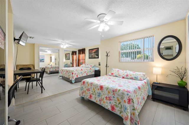 8339 DRYCREEK DRIVE, Tampa, FL 33615