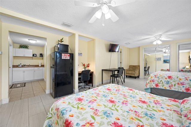 8339 DRYCREEK DRIVE, Tampa, FL 33615