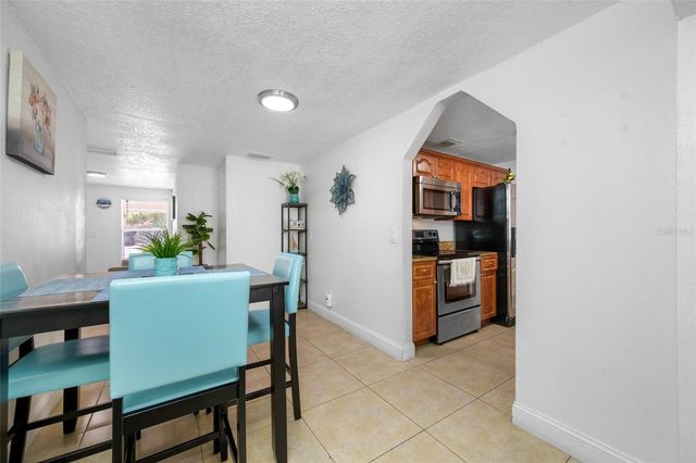 8339 DRYCREEK DRIVE, Tampa, FL 33615