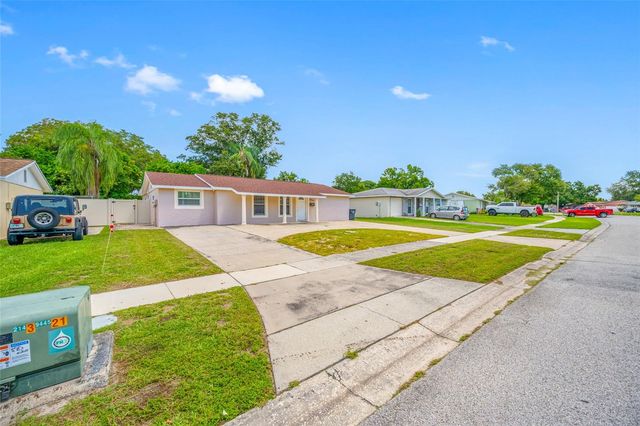 8339 DRYCREEK DRIVE, Tampa, FL 33615