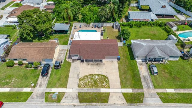 8339 DRYCREEK DRIVE, Tampa, FL 33615