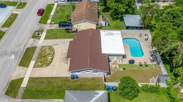 8339 DRYCREEK DRIVE, Tampa, FL 33615