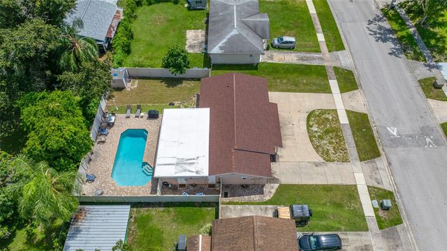 8339 DRYCREEK DRIVE, Tampa, FL 33615