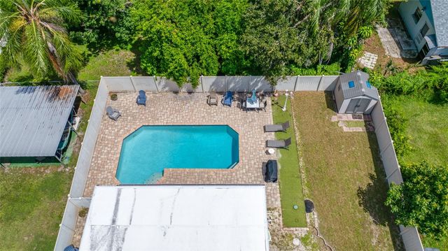 8339 DRYCREEK DRIVE, Tampa, FL 33615
