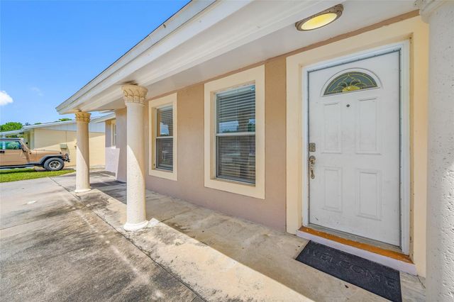 8339 DRYCREEK DRIVE, Tampa, FL 33615