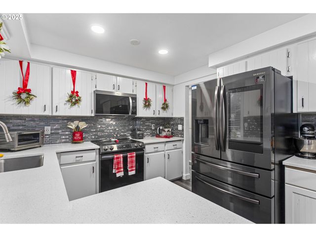 301 Ne 109TH St, Vancouver, WA 98685