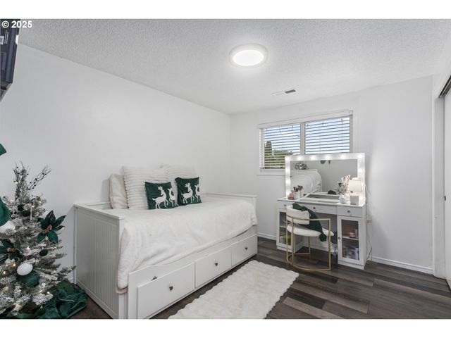 301 Ne 109TH St, Vancouver, WA 98685