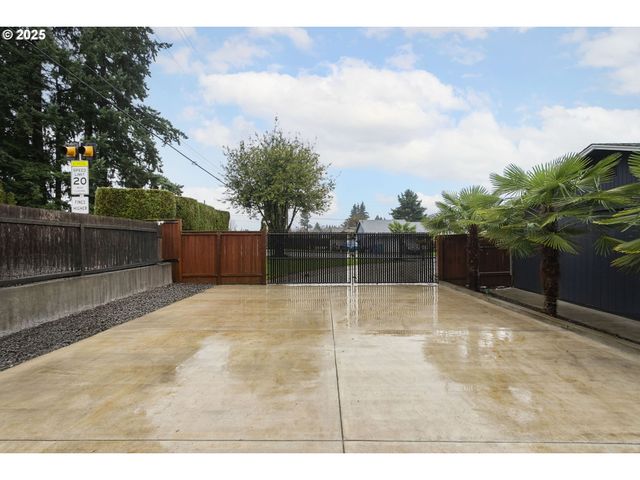 301 Ne 109TH St, Vancouver, WA 98685