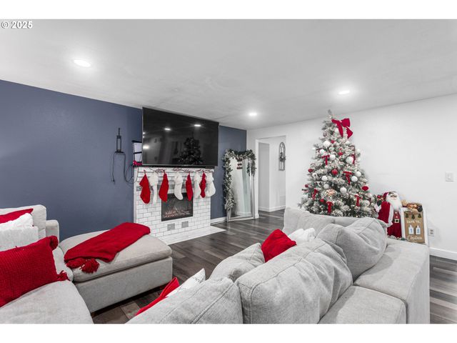 301 Ne 109TH St, Vancouver, WA 98685