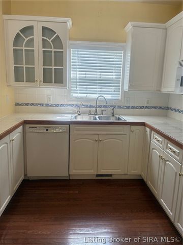 7108 Salem Noble Road, Charlestown, IN 47111