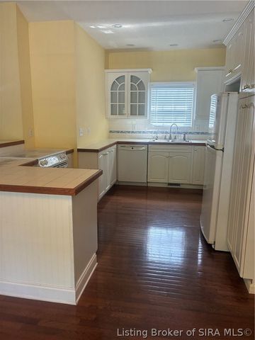 7108 Salem Noble Road, Charlestown, IN 47111
