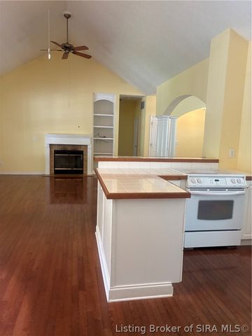 7108 Salem Noble Road, Charlestown, IN 47111