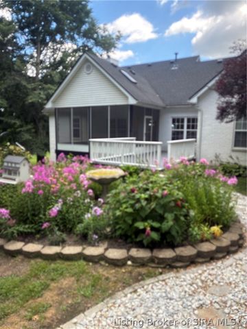 7108 Salem Noble Road, Charlestown, IN 47111