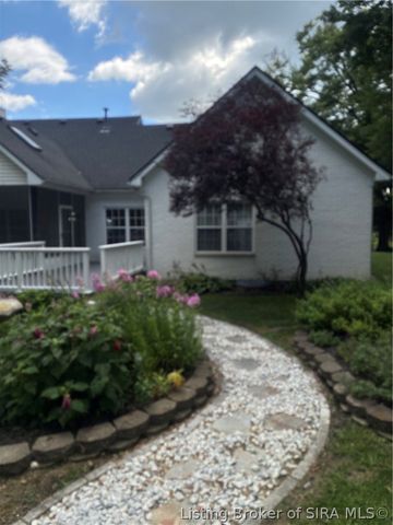 7108 Salem Noble Road, Charlestown, IN 47111