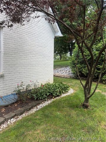 7108 Salem Noble Road, Charlestown, IN 47111