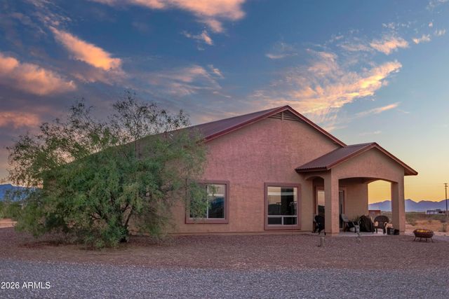 51921 N 461 Avenue, Wickenburg, AZ 85390