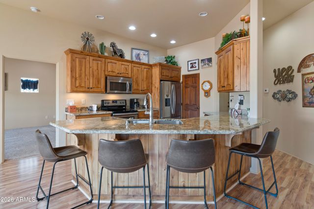 51921 N 461 Avenue, Wickenburg, AZ 85390
