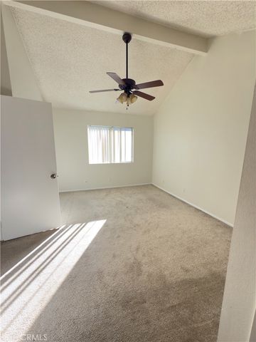 26808 Claudette Street 330, Canyon Country, CA 91351