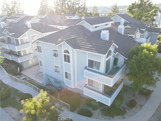 26808 Claudette Street 330, Canyon Country, CA 91351