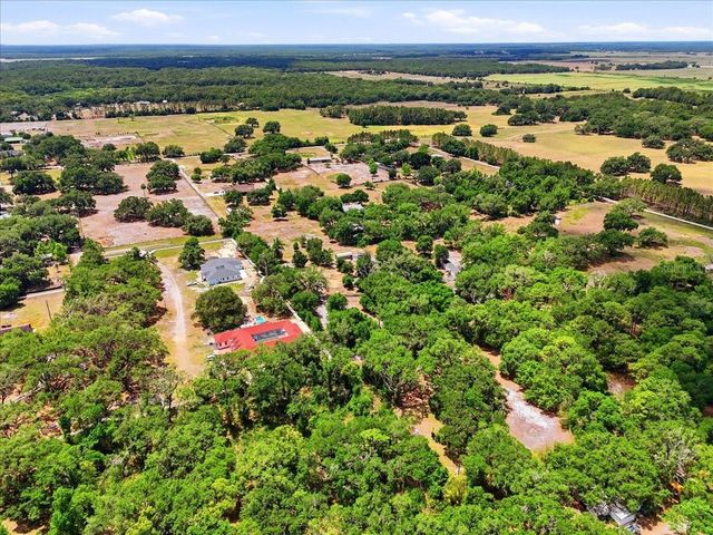27137 MILLER ROAD, Dade City, FL 33525
