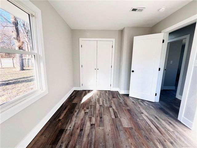 1506 N 61st Terrace, Kansas City, KS 66102