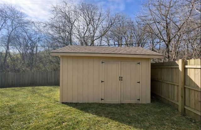 1506 N 61st Terrace, Kansas City, KS 66102