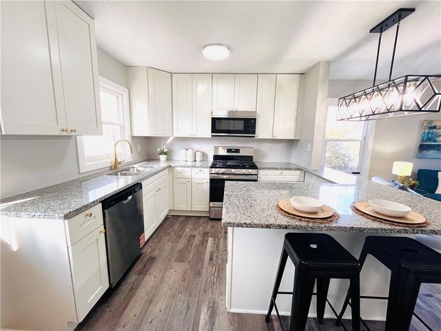 1506 N 61st Terrace, Kansas City, KS 66102