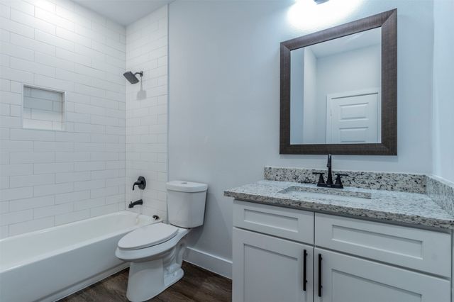 120 Red Bird Lane, Mabank, TX 75156