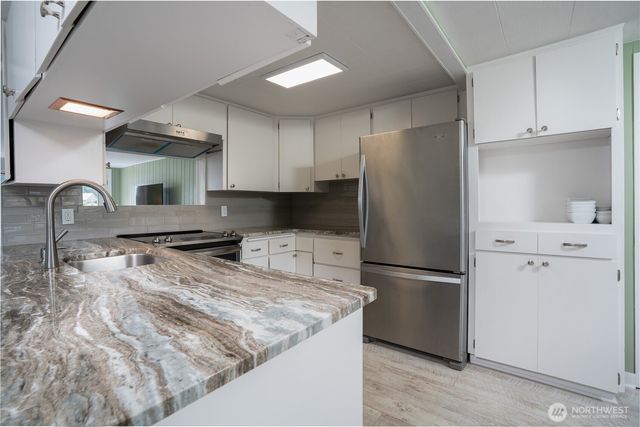7217 20th Avenue SE, Lacey, WA 98503