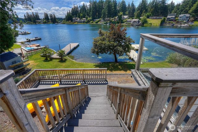 7217 20th Avenue SE, Lacey, WA 98503