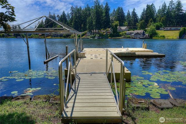 7217 20th Avenue SE, Lacey, WA 98503
