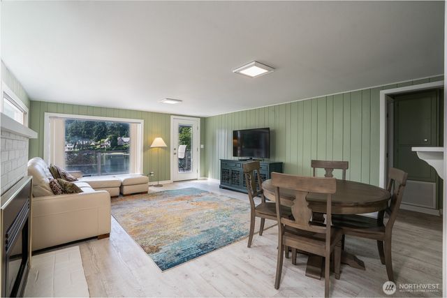 7217 20th Avenue SE, Lacey, WA 98503