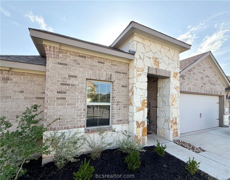 6218 Raleigh Drive, College Station, TX 77845