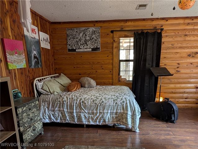 867 County Road 3340, Clarksville, AR 72830