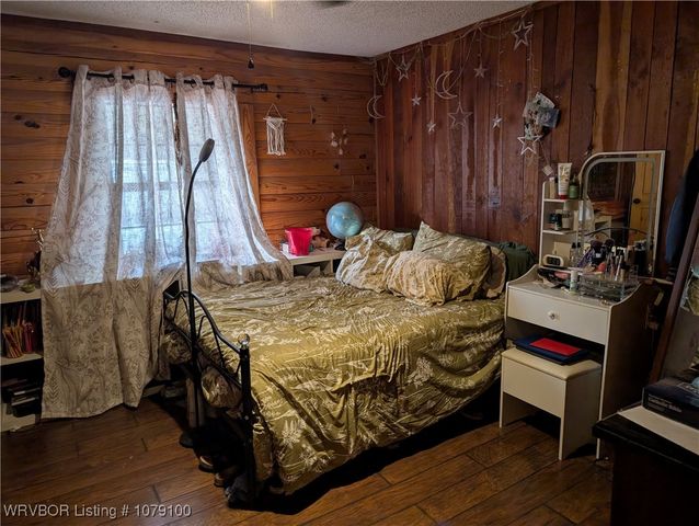 867 County Road 3340, Clarksville, AR 72830