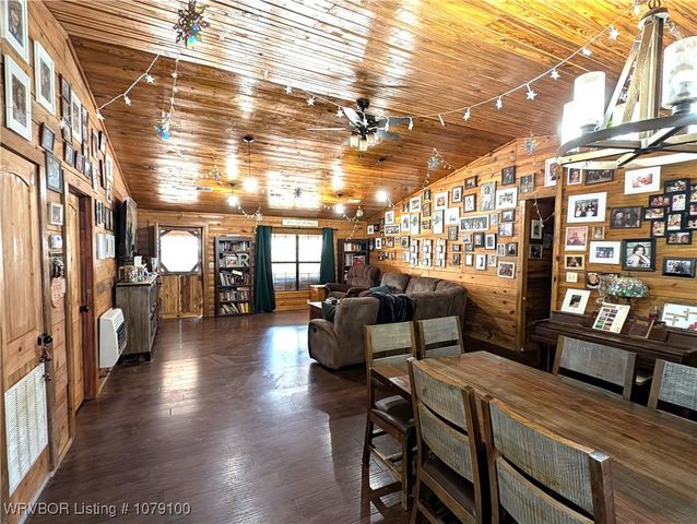 867 County Road 3340, Clarksville, AR 72830