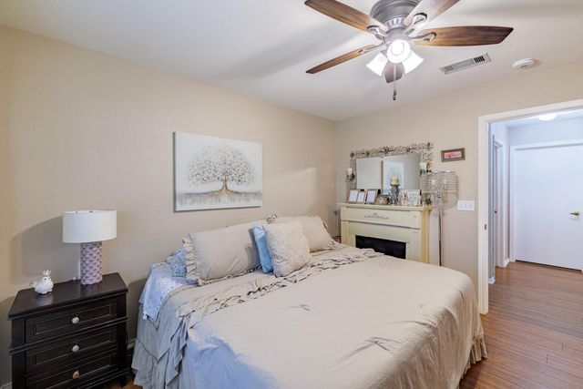 102 Whitewing WAY, Georgetown, TX 78633